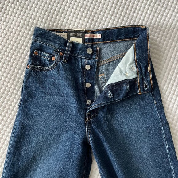 Levi's |  Premium Ribcage Straight Ankle Women's Jeans - Picture 10 of 15